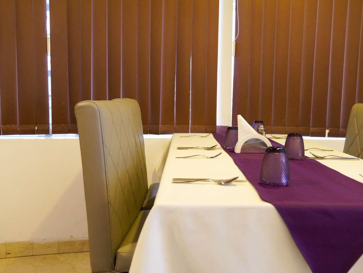 Romantic Dining Table for Two